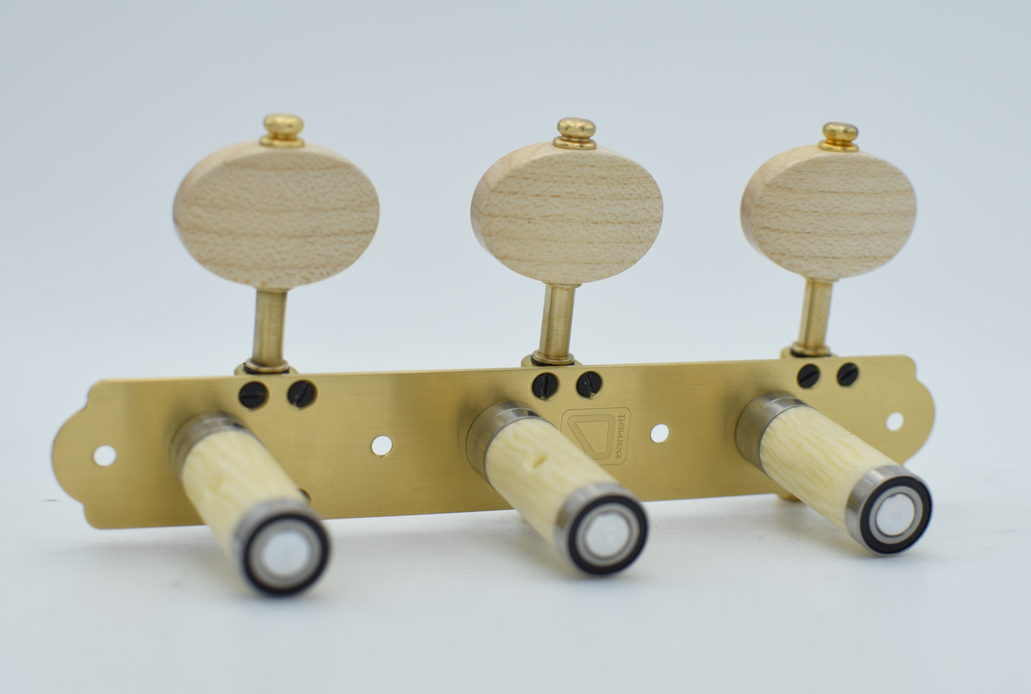 B-Ware: Trinity Brass, Minimalist Engraving, Maple buttons, Ivoroid Rollers