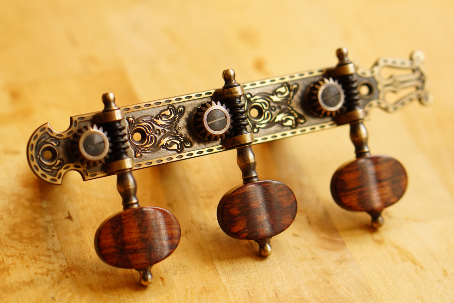 In Stock: Lyre Plate, Engraved, Antique Finish, Ivoroid Rollers